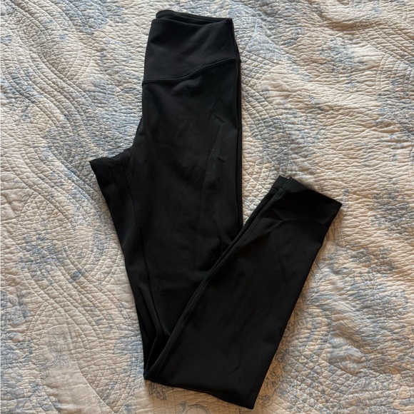 lululemon athletica Pants - Lululemon Black Wunder Under Leggings